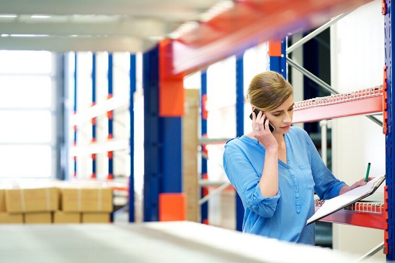 Na czym polega outsourcing usług logistycznych?